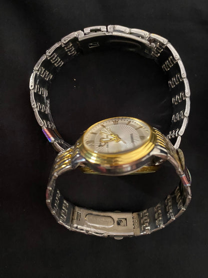 CD Collection Couple Watch Set – Quartz | Gold & Silver Design