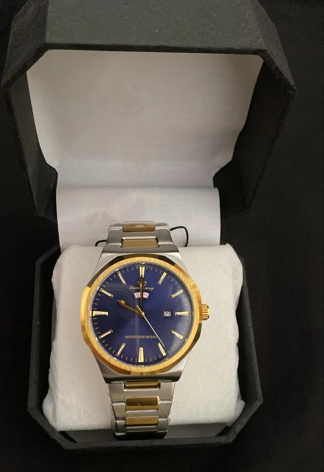 Success Way Circle Dial Watch(with Master lock) - My Store