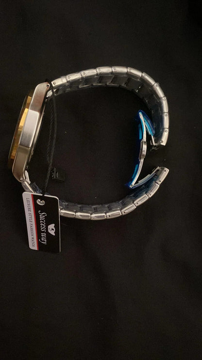 Success Way Circle Dial Watch(with Master lock) - My Store