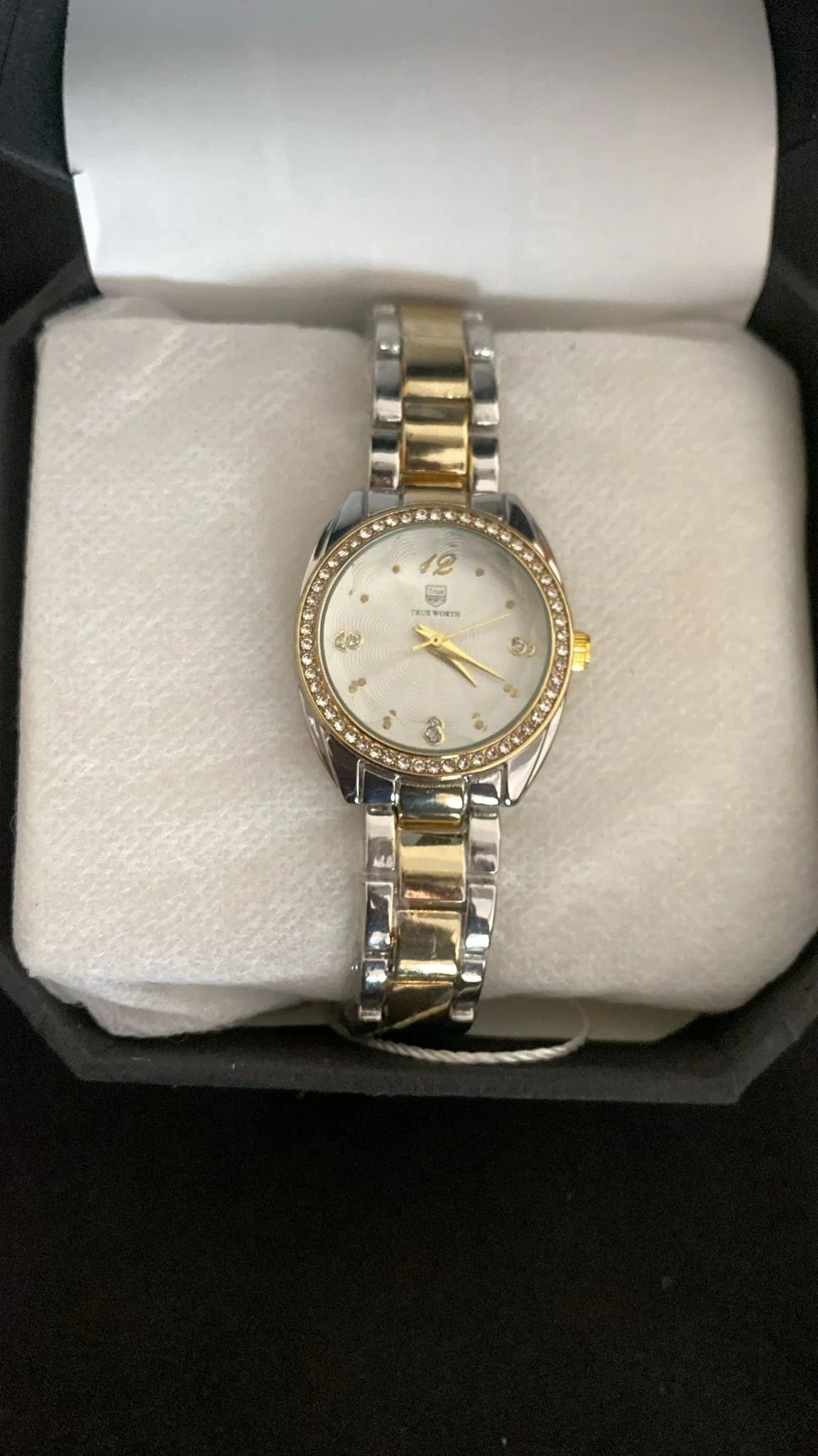 Golden TruthWorth Watch For Ladies - My Store