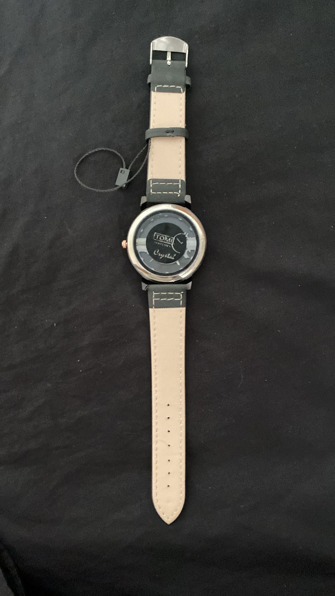 Tomi Local Leather Watch – Minimal Style, Everyday Durability