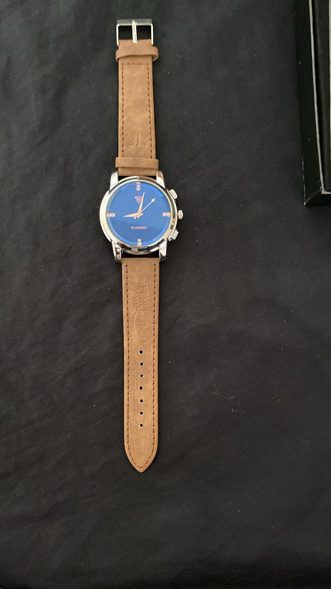 TimeWorth Local Leather Watch – Elegant, Durable,