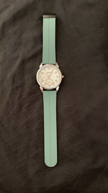 Fortune Time Etross Leather Edition – Local Craftsmanship, Global Class